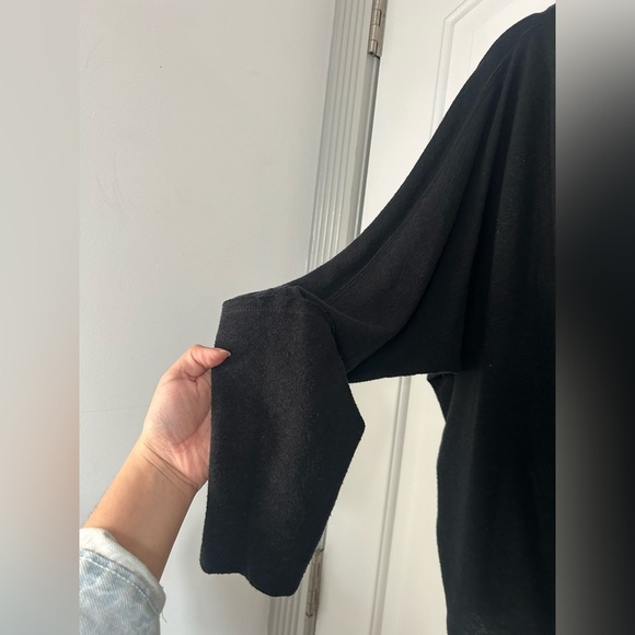 Free People We The Free Relaxed Fit Cowl Neck Long sleeve size large - Picture 5 of 10